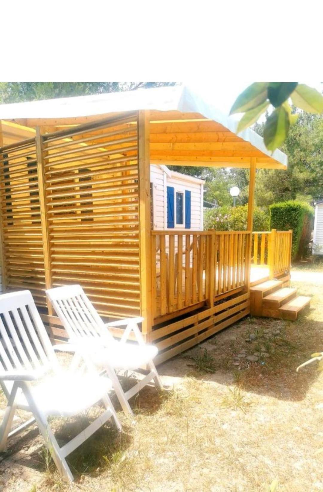 Comme Chez Vous Campsite